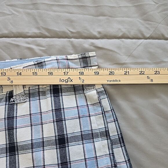 ECKO UNLTD Men's Dark and Light Blue Plaid Classic Relaxed Fit Cotton Shorts 38 - Picture 3 of 11